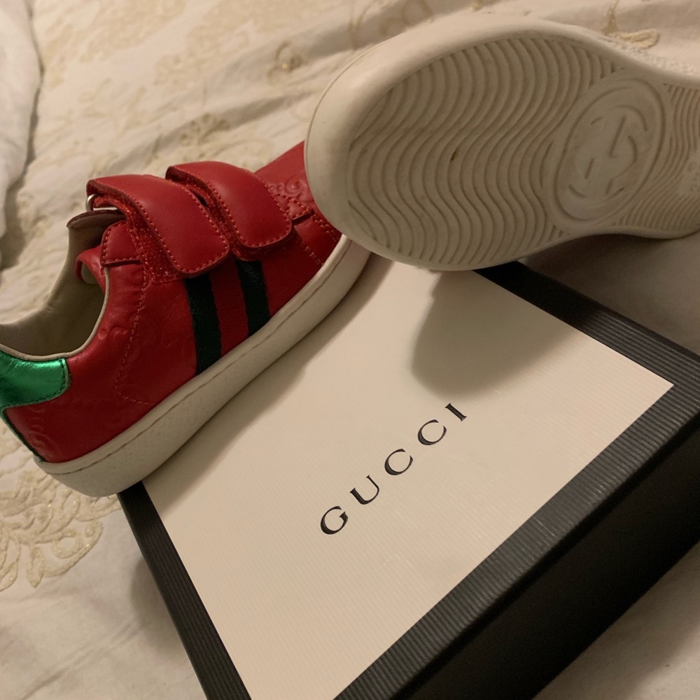 Gucci shoes